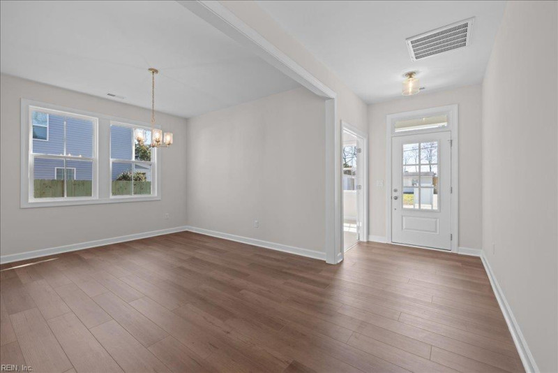Photo 4 of 48 residential for sale in Virginia Beach virginia