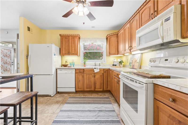 Photo 16 of 46 residential for sale in Hampton virginia Photo 16 of 46 residential for sale in Hampton virginia
