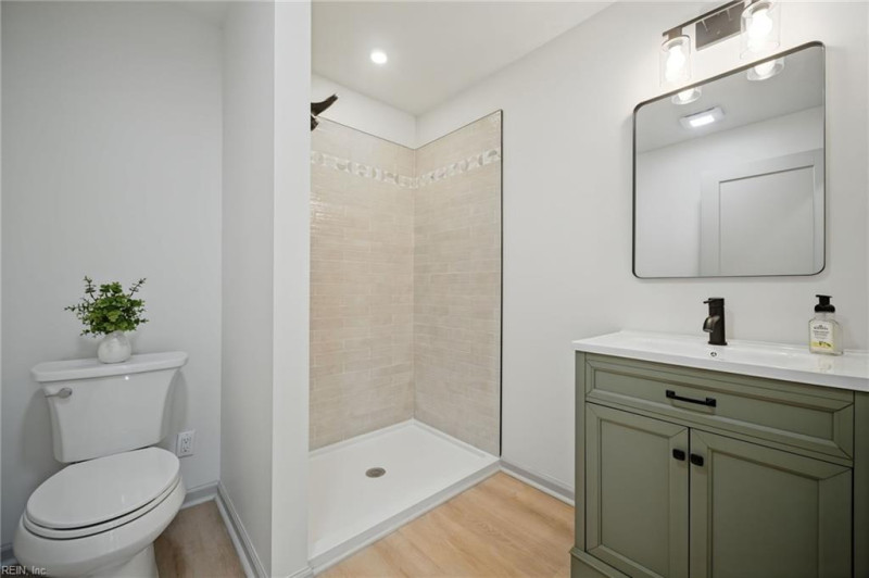 Photo 22 of 46 residential for sale in Virginia Beach virginia