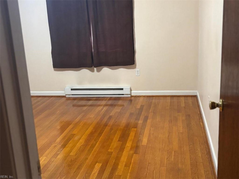 Photo 18 of 31 residential for sale in Norfolk virginia Photo 18 of 31 residential for sale in Norfolk virginia