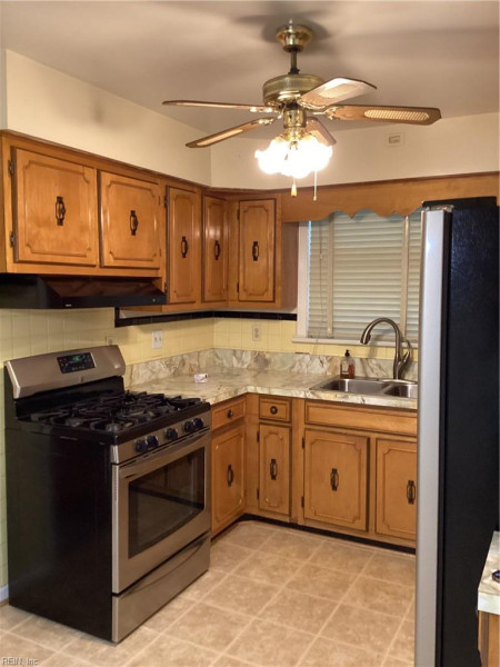 Photo 8 of 31 residential for sale in Norfolk virginia Photo 8 of 31 residential for sale in Norfolk virginia