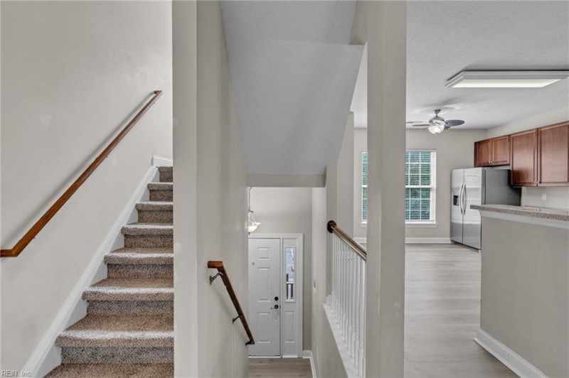 Photo 8 of 26 residential for sale in Virginia Beach virginia