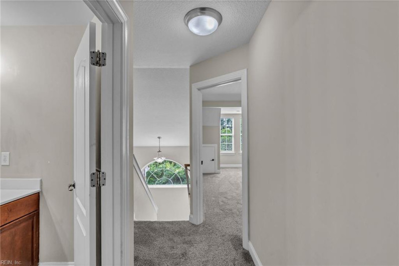 Photo 9 of 26 residential for sale in Virginia Beach virginia