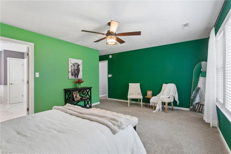 Photo 17 of 46 residential for sale in Newport News virginia