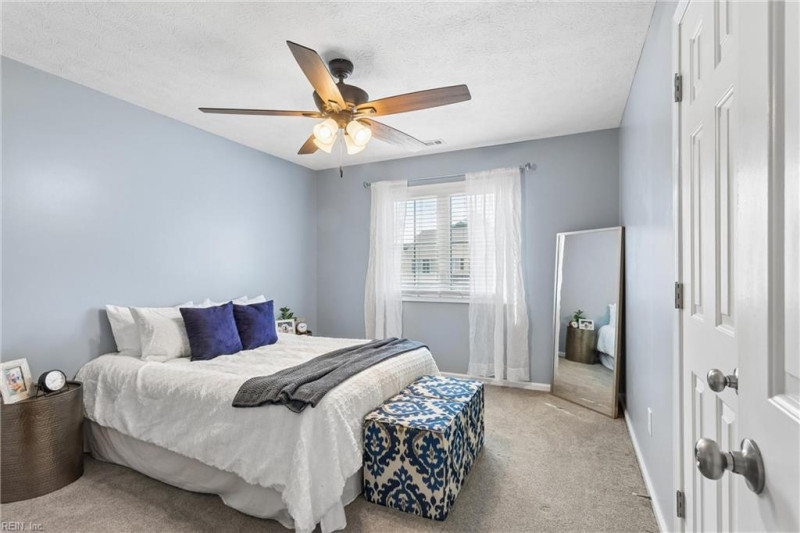 Photo 23 of 46 residential for sale in Newport News virginia