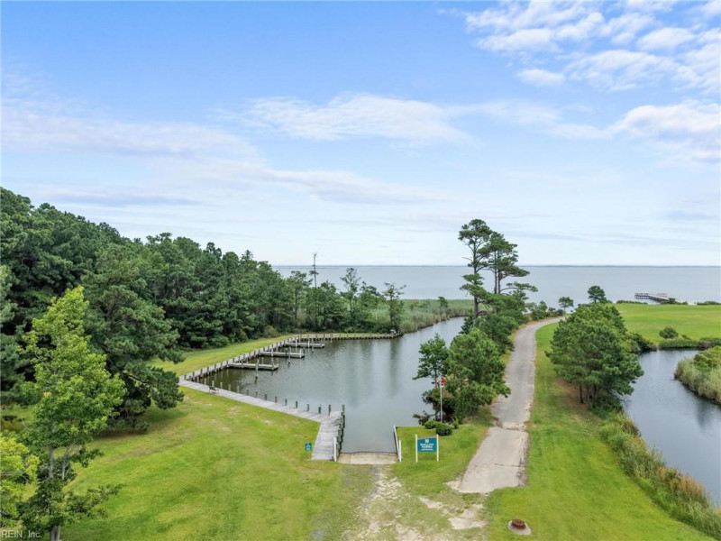 Photo 39 of 47 residential for sale in Currituck County virginia Photo 39 of 47 residential for sale in Currituck County virginia