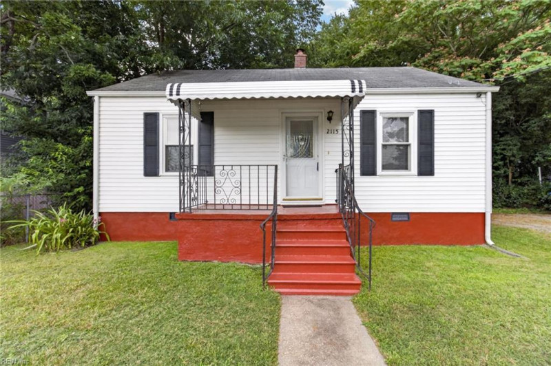 Photo 1 of 26 residential for sale in Portsmouth virginia