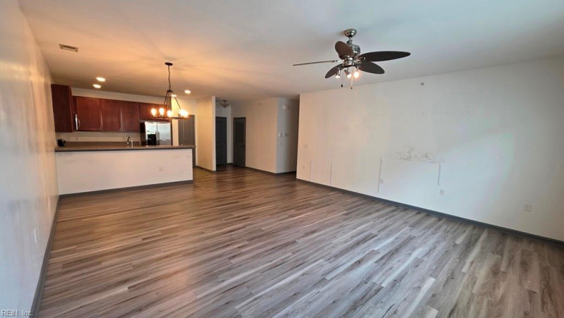 Photo 8 of 23 residential for sale in Chesapeake virginia