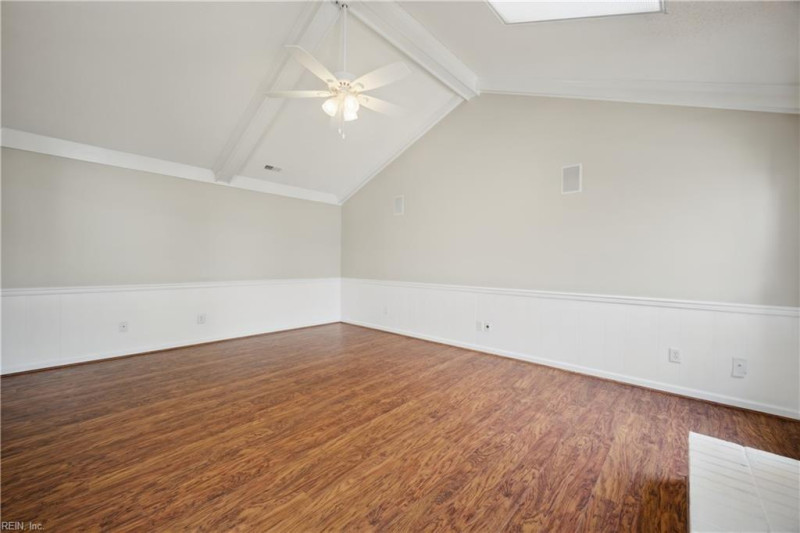 Photo 16 of 39 residential for sale in Virginia Beach virginia