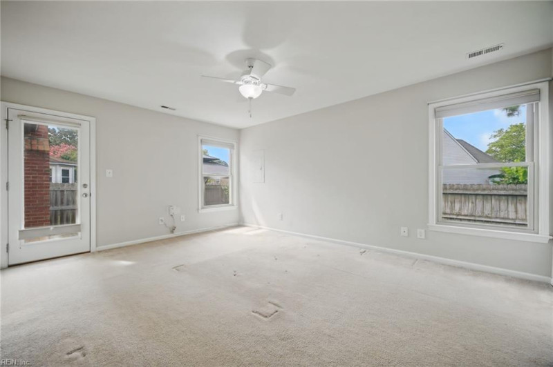 Photo 19 of 39 residential for sale in Virginia Beach virginia