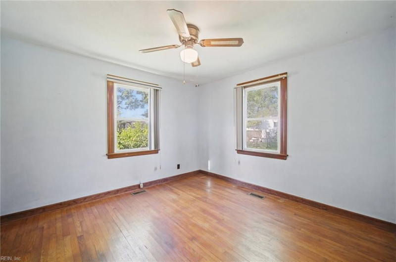 Photo 25 of 50 residential for sale in Norfolk virginia Photo 25 of 50 residential for sale in Norfolk virginia