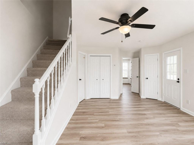 Photo 16 of 33 residential for sale in Newport News virginia