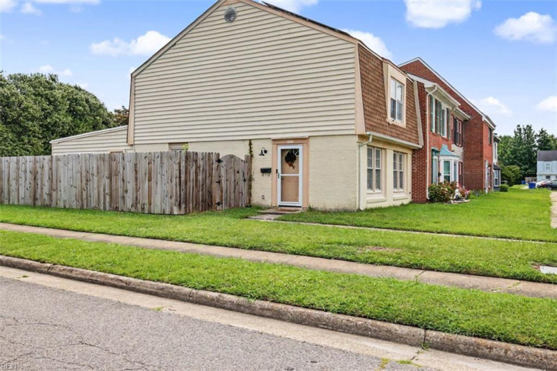 Photo 2 of 36 residential for sale in Virginia Beach virginia Photo 2 of 36 residential for sale in Virginia Beach virginia