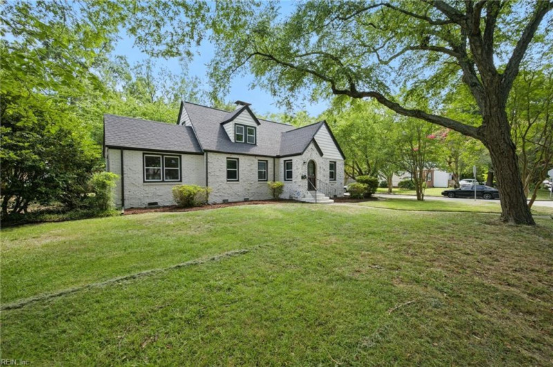 Photo 2 of 32 residential for sale in Norfolk virginia Photo 2 of 32 residential for sale in Norfolk virginia