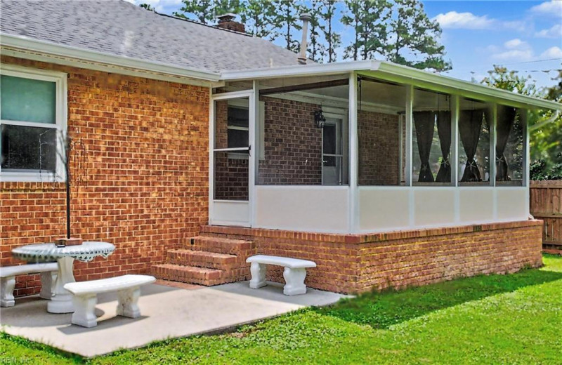 Photo 26 of 34 residential for sale in Chesapeake virginia