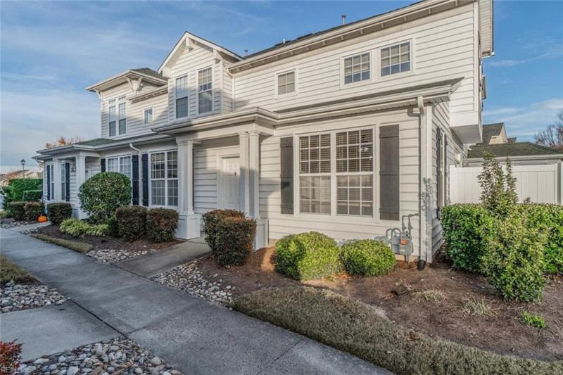 Photo 1 of 13 residential for sale in Virginia Beach virginia
