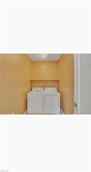 Photo 12 of 13 residential for sale in Virginia Beach virginia