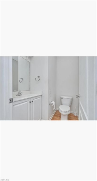 Photo 6 of 13 residential for sale in Virginia Beach virginia