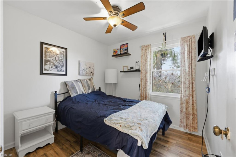 Photo 19 of 22 residential for sale in Virginia Beach virginia