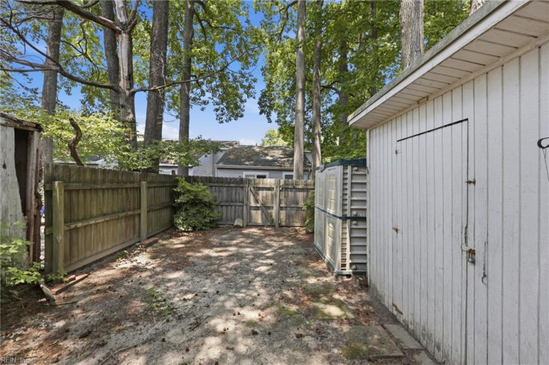 Photo 21 of 22 residential for sale in Virginia Beach virginia