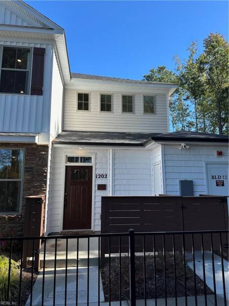 Photo 1 of 16 residential for sale in Isle of Wight County virginia