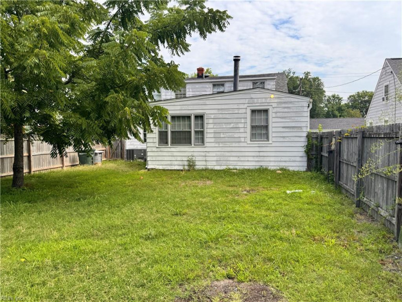 Photo 21 of 23 residential for sale in Hampton virginia
