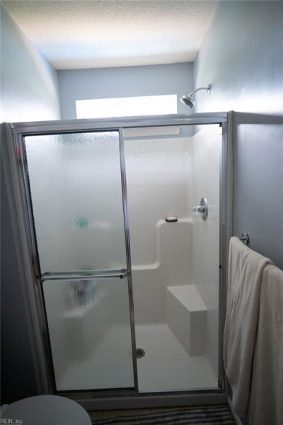 Photo 16 of 27 residential for sale in Virginia Beach virginia