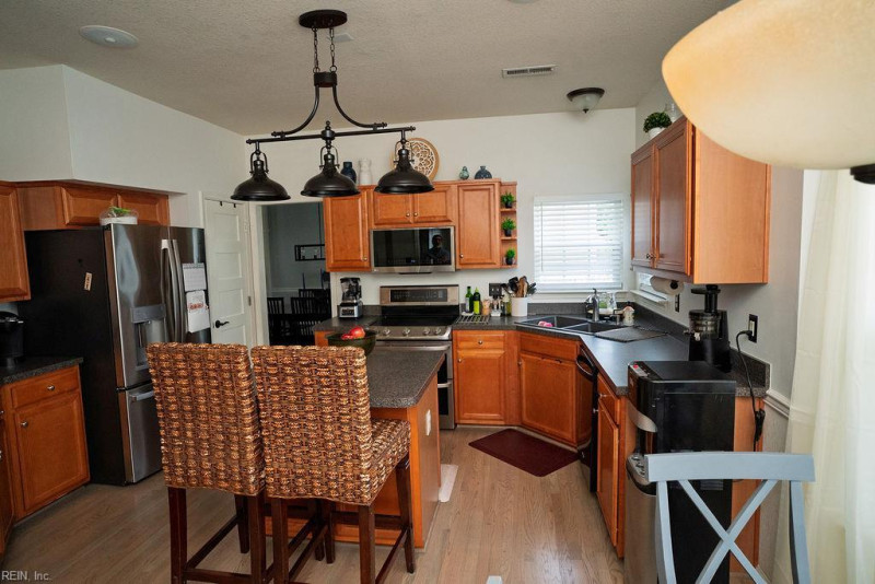 Photo 7 of 27 residential for sale in Virginia Beach virginia