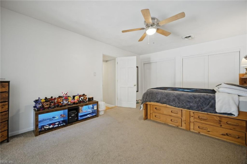 Photo 23 of 50 residential for sale in Chesapeake virginia Photo 23 of 50 residential for sale in Chesapeake virginia