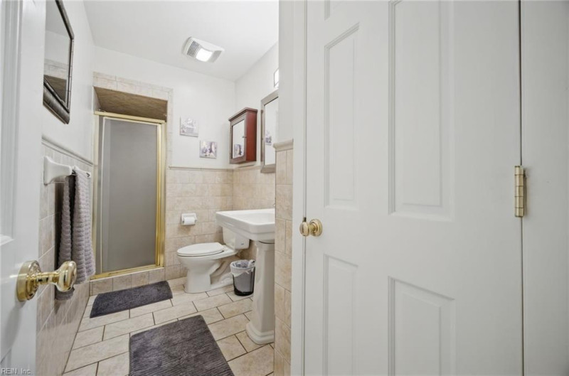 Photo 25 of 50 residential for sale in Chesapeake virginia Photo 25 of 50 residential for sale in Chesapeake virginia