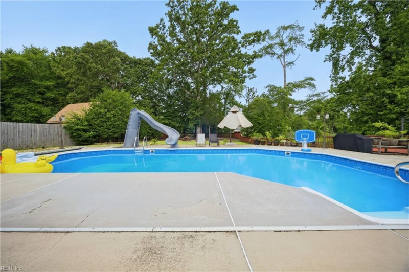 Photo 41 of 50 residential for sale in Chesapeake virginia Photo 41 of 50 residential for sale in Chesapeake virginia