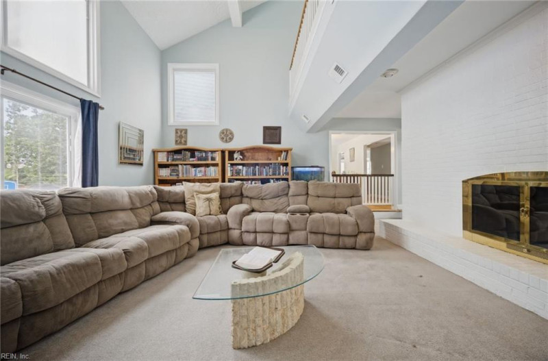 Photo 9 of 50 residential for sale in Chesapeake virginia Photo 9 of 50 residential for sale in Chesapeake virginia