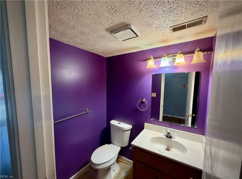 Photo 7 of 8 residential for sale in Hampton virginia Photo 7 of 8 residential for sale in Hampton virginia