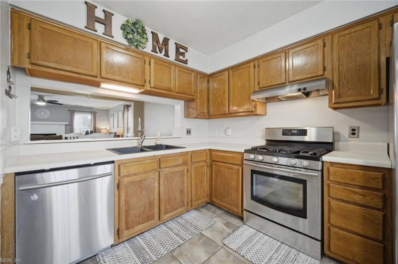 Photo 19 of 42 residential for sale in Virginia Beach virginia