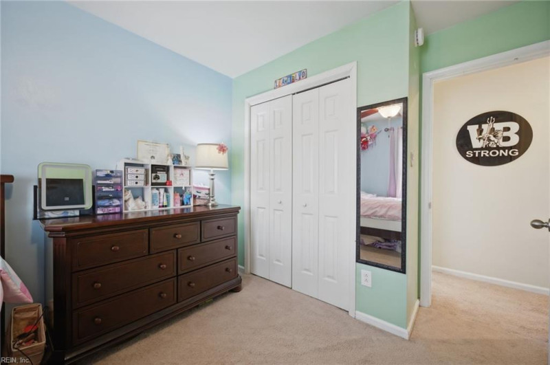 Photo 25 of 42 residential for sale in Virginia Beach virginia
