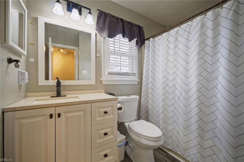 Photo 28 of 42 residential for sale in Virginia Beach virginia