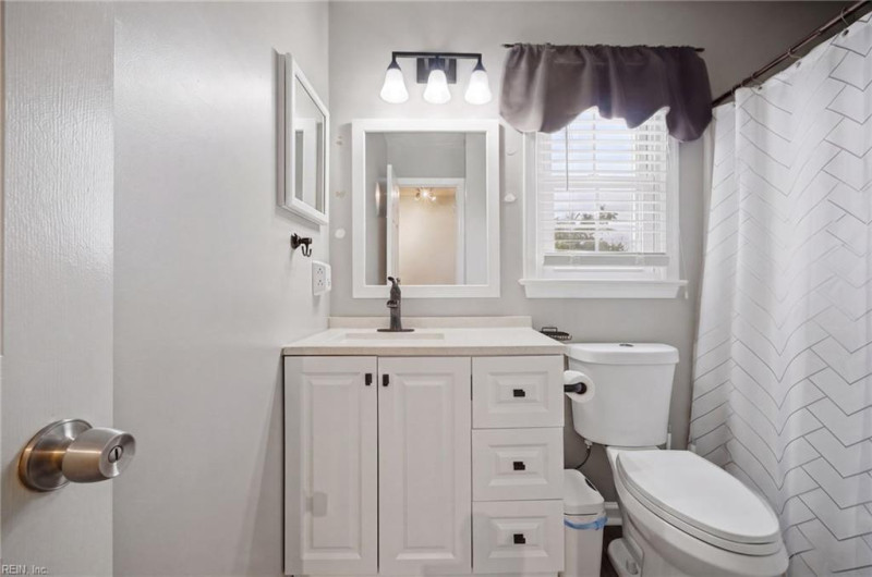 Photo 29 of 42 residential for sale in Virginia Beach virginia