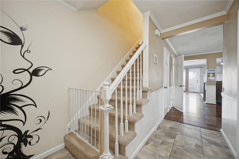 Photo 5 of 42 residential for sale in Virginia Beach virginia