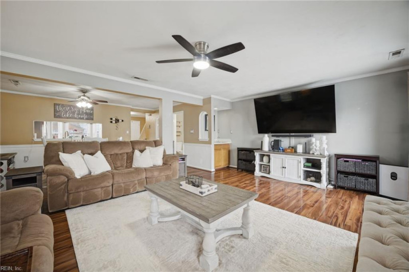 Photo 8 of 42 residential for sale in Virginia Beach virginia