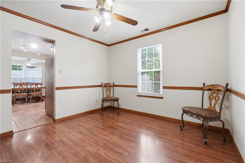 Photo 11 of 25 residential for sale in Virginia Beach virginia