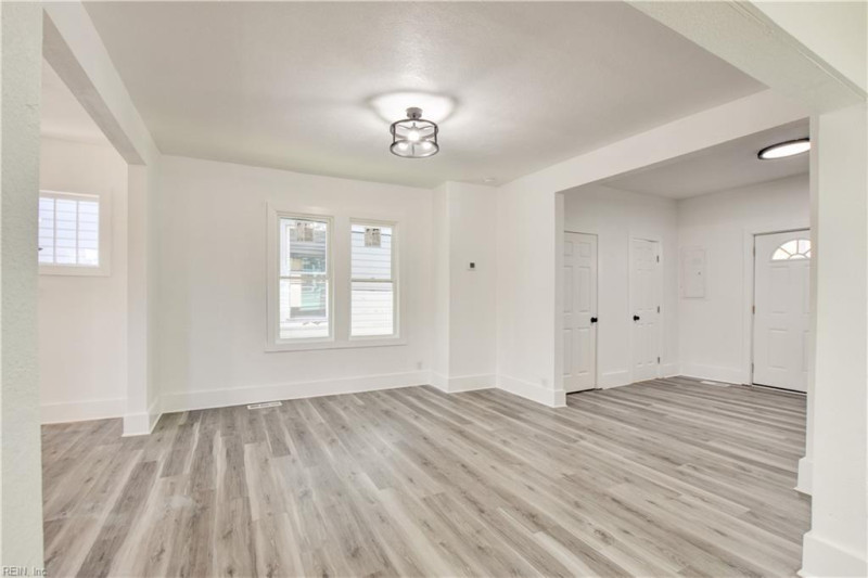 Photo 10 of 46 residential for sale in Norfolk virginia Photo 10 of 46 residential for sale in Norfolk virginia
