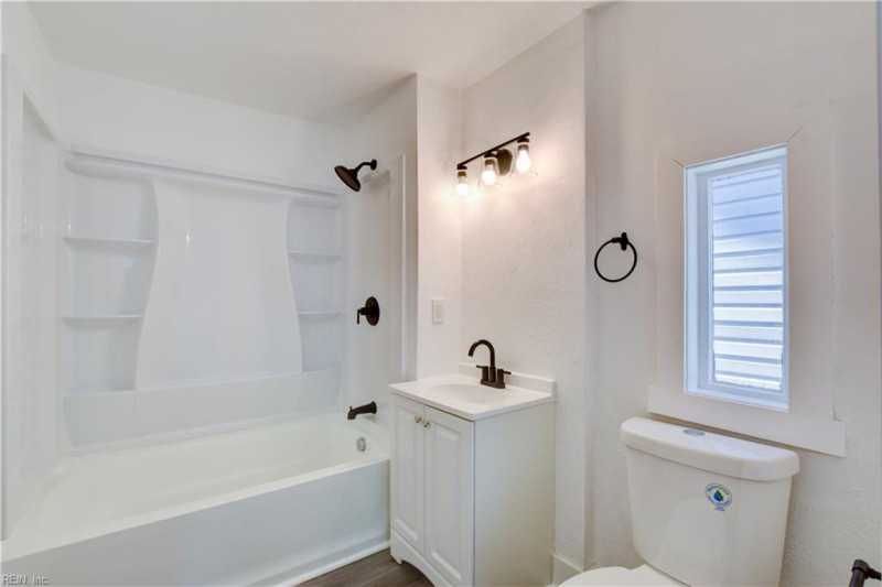 Photo 23 of 46 residential for sale in Norfolk virginia Photo 23 of 46 residential for sale in Norfolk virginia