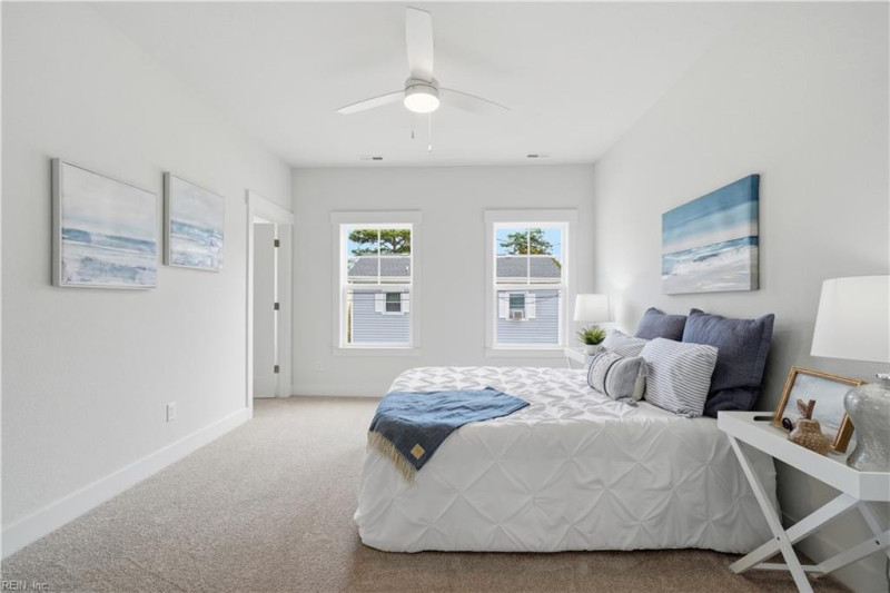 Photo 14 of 39 residential for sale in Virginia Beach virginia