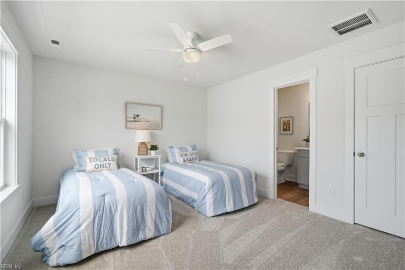 Photo 24 of 39 residential for sale in Virginia Beach virginia