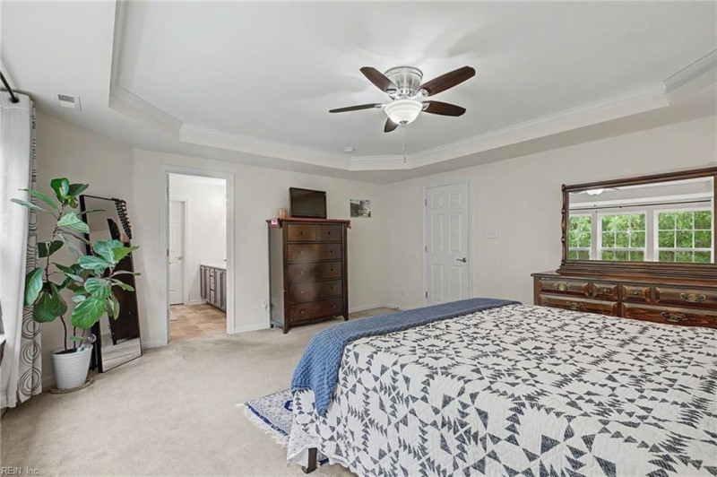 Photo 16 of 26 residential for sale in York County virginia