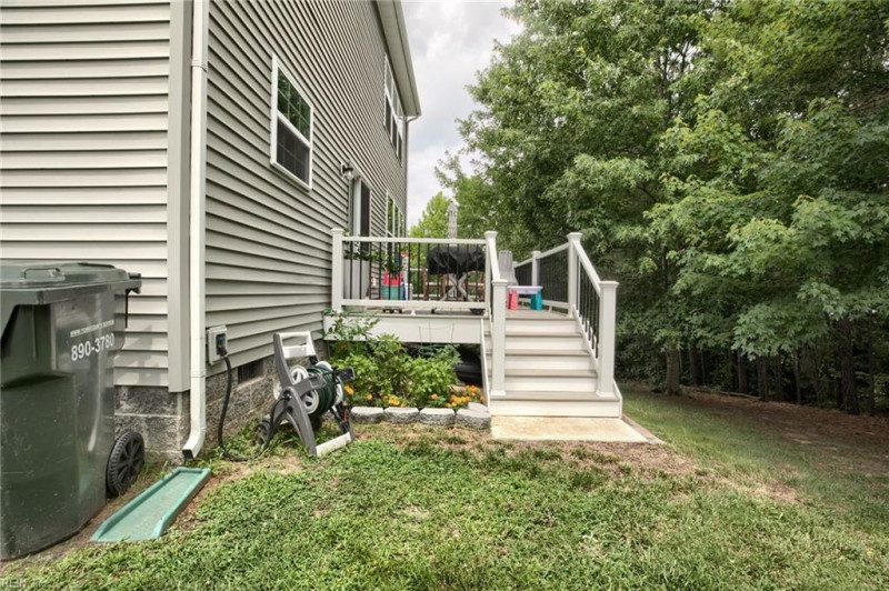 Photo 25 of 26 residential for sale in York County virginia