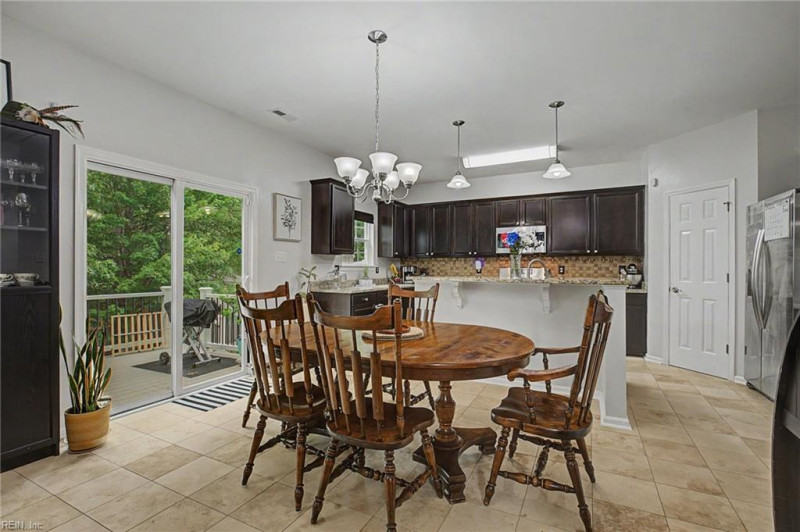 Photo 9 of 26 residential for sale in York County virginia