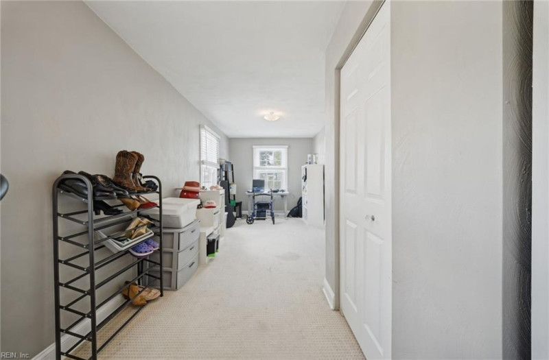 Photo 16 of 27 residential for sale in Portsmouth virginia