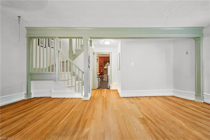 Photo 6 of 27 residential for sale in Portsmouth virginia