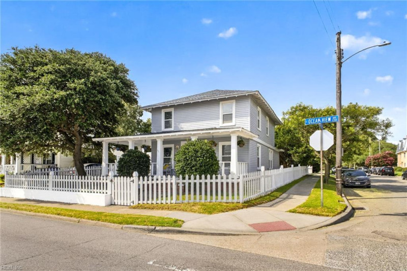 Photo 1 of 43 residential for sale in Norfolk virginia